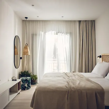 Nomas Living Appart hôtel Kalamákion