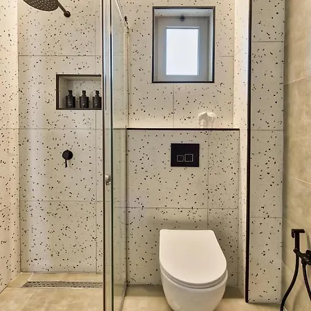 Nomas Living Appart hôtel 3*