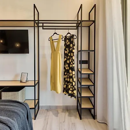 Aparthotel Nomas Living 3*